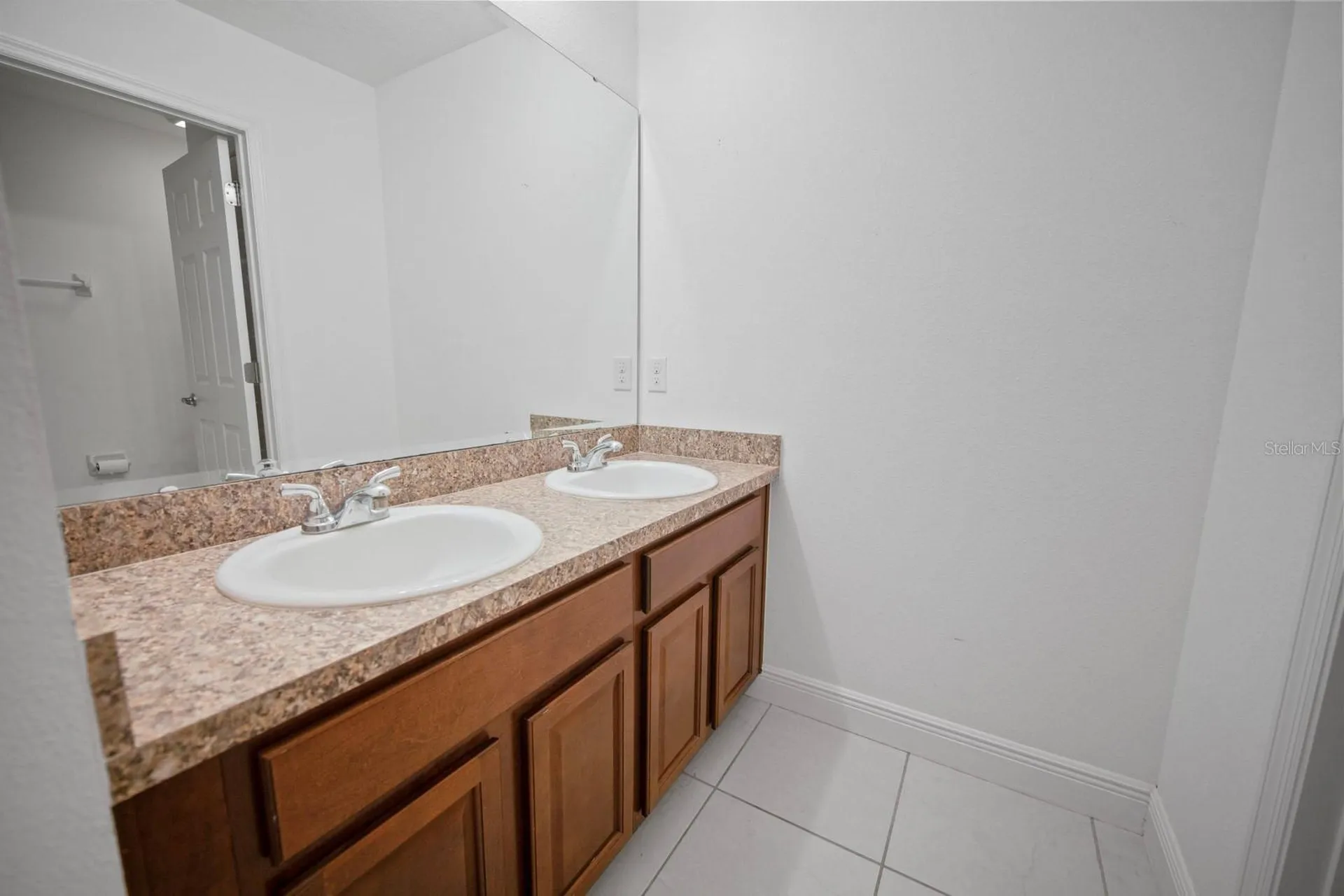1073 Vinsetta Circle Winter Garden FL 34787
