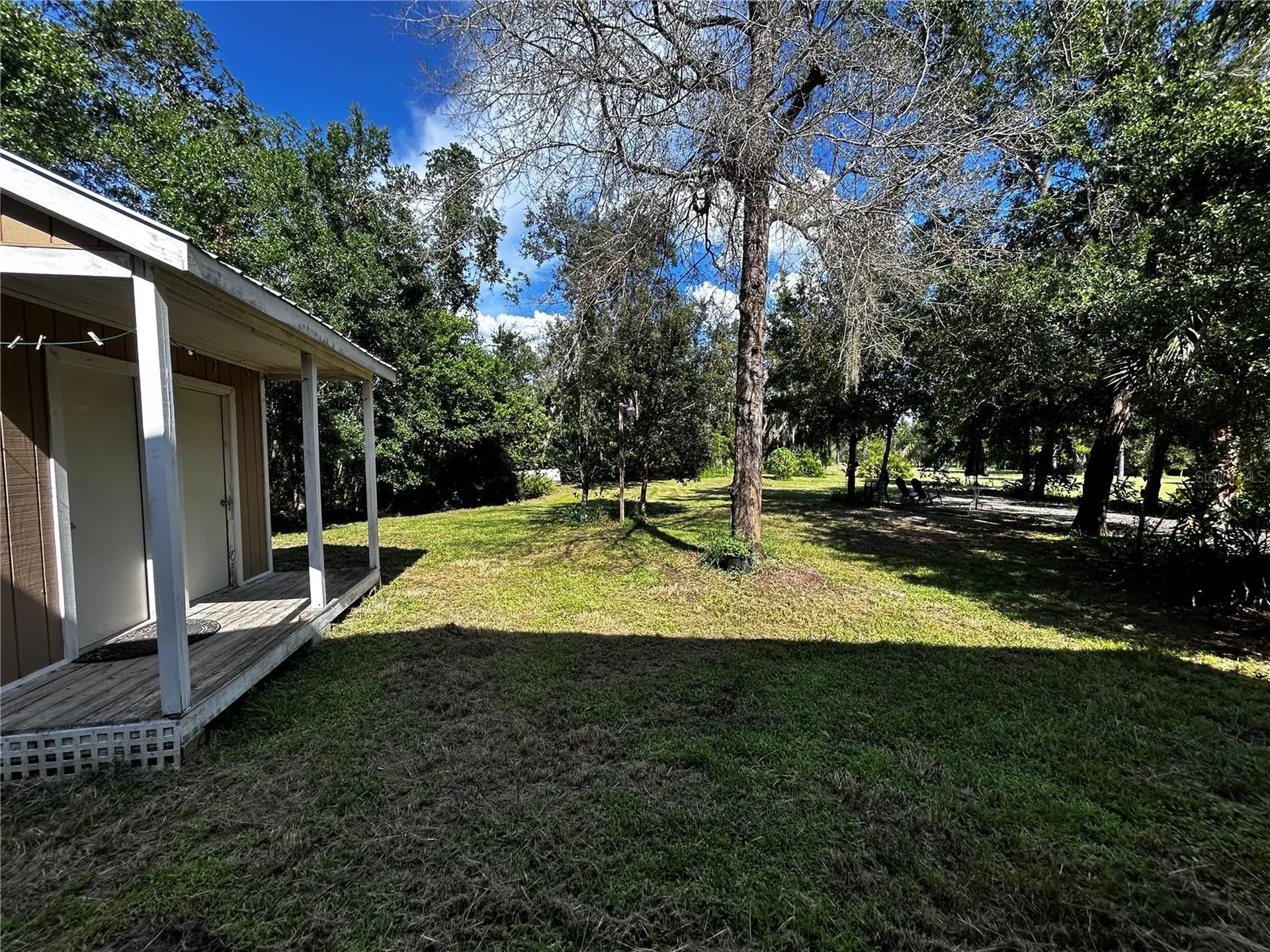 15401 Co Road 450 Umatilla FL 32784