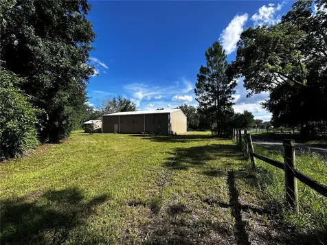 15401 Co Road 450 Umatilla FL 32784