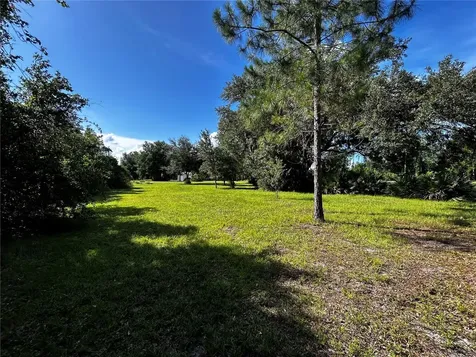 15401 Co Road 450 Umatilla FL 32784