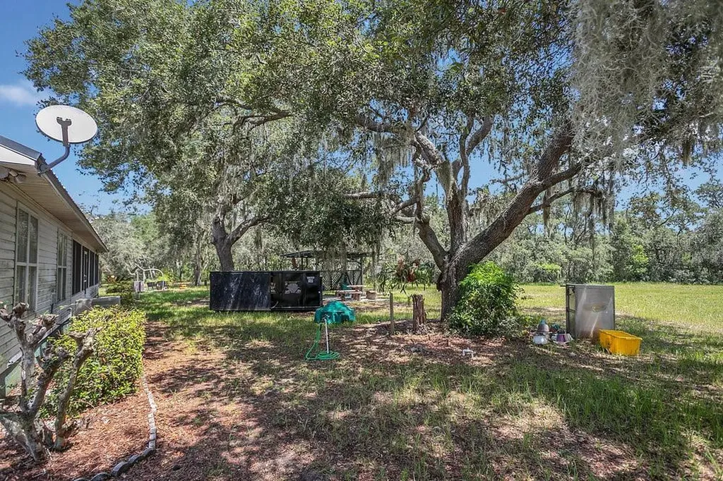 8077 Lake Hatchineha Road Haines City FL 33844