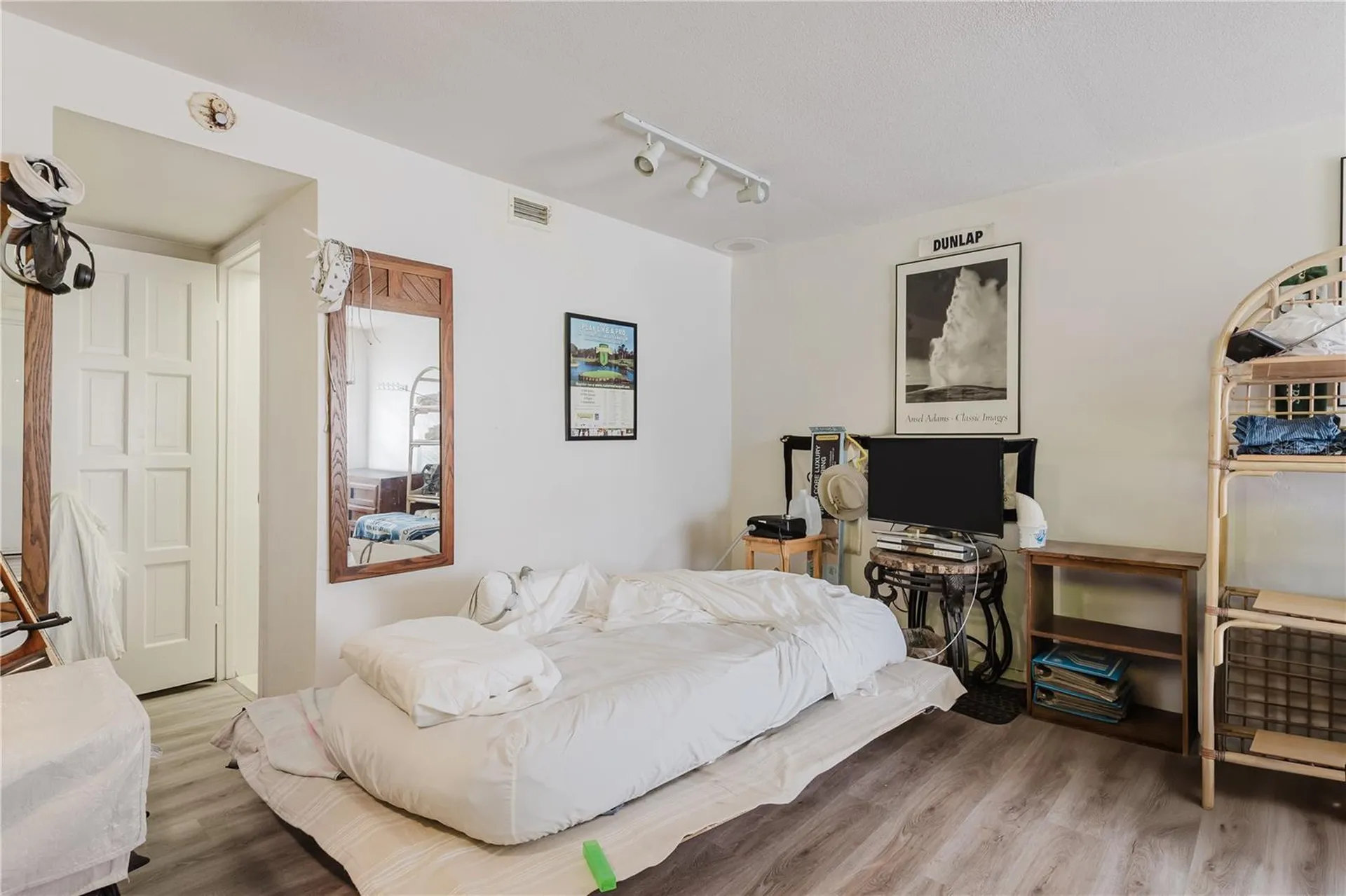 8950 Park Boulevard Seminole FL 33777