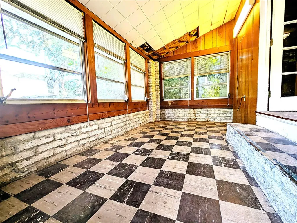 1740 Wisconsin Lane Sarasota FL 34239
