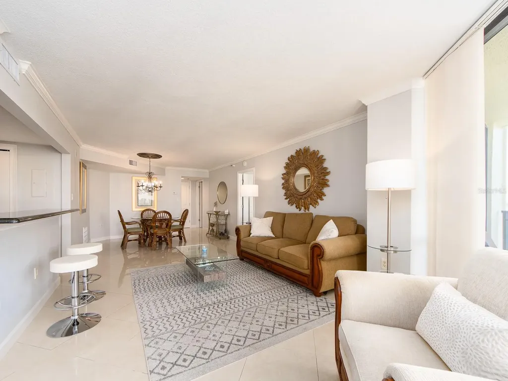 690 Island Way Clearwater Beach FL 33767