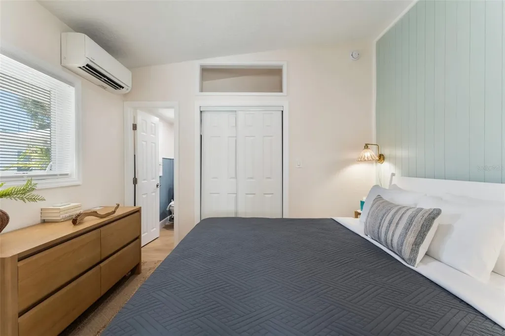 637 S Orlando Avenue Cocoa Beach FL 32931