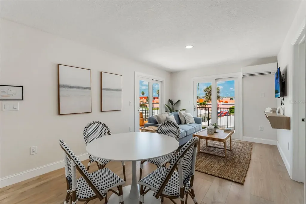 637 S Orlando Avenue Cocoa Beach FL 32931