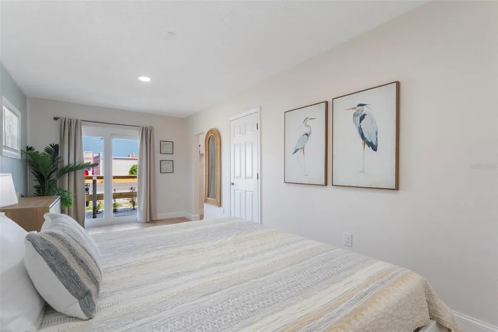 637 S Orlando Avenue Cocoa Beach FL 32931