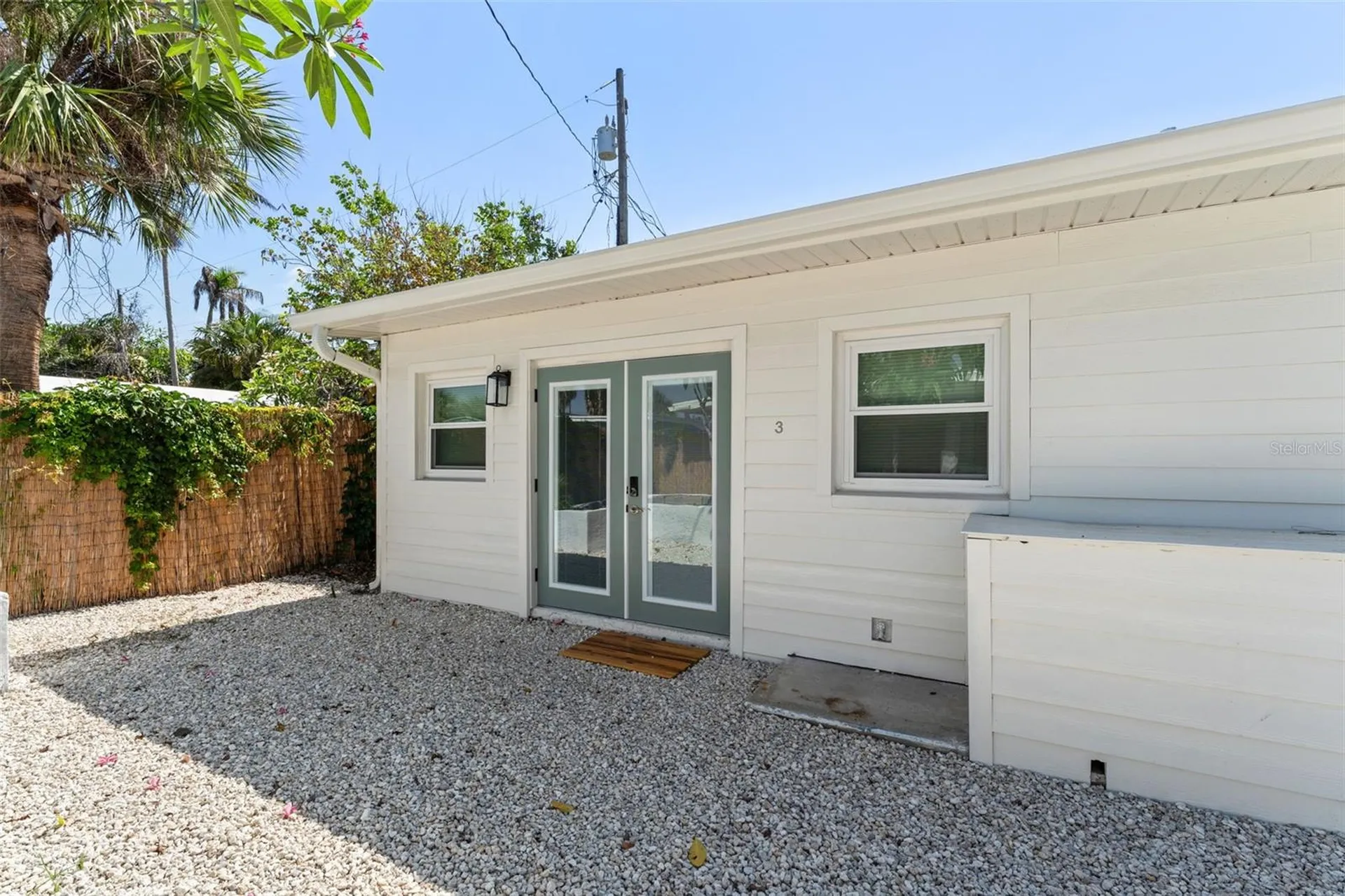 637 S Orlando Avenue Cocoa Beach FL 32931