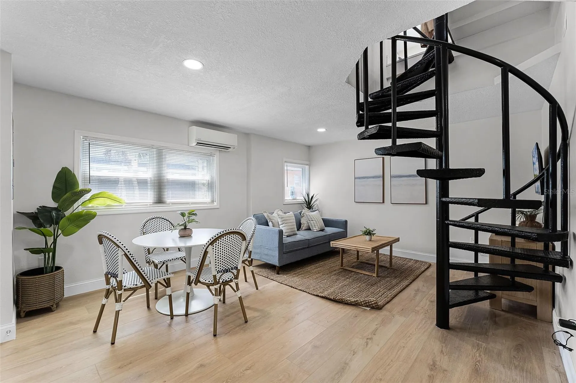 637 S Orlando Avenue Cocoa Beach FL 32931