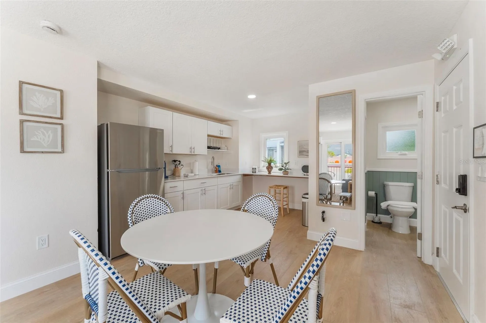 637 S Orlando Avenue Cocoa Beach FL 32931