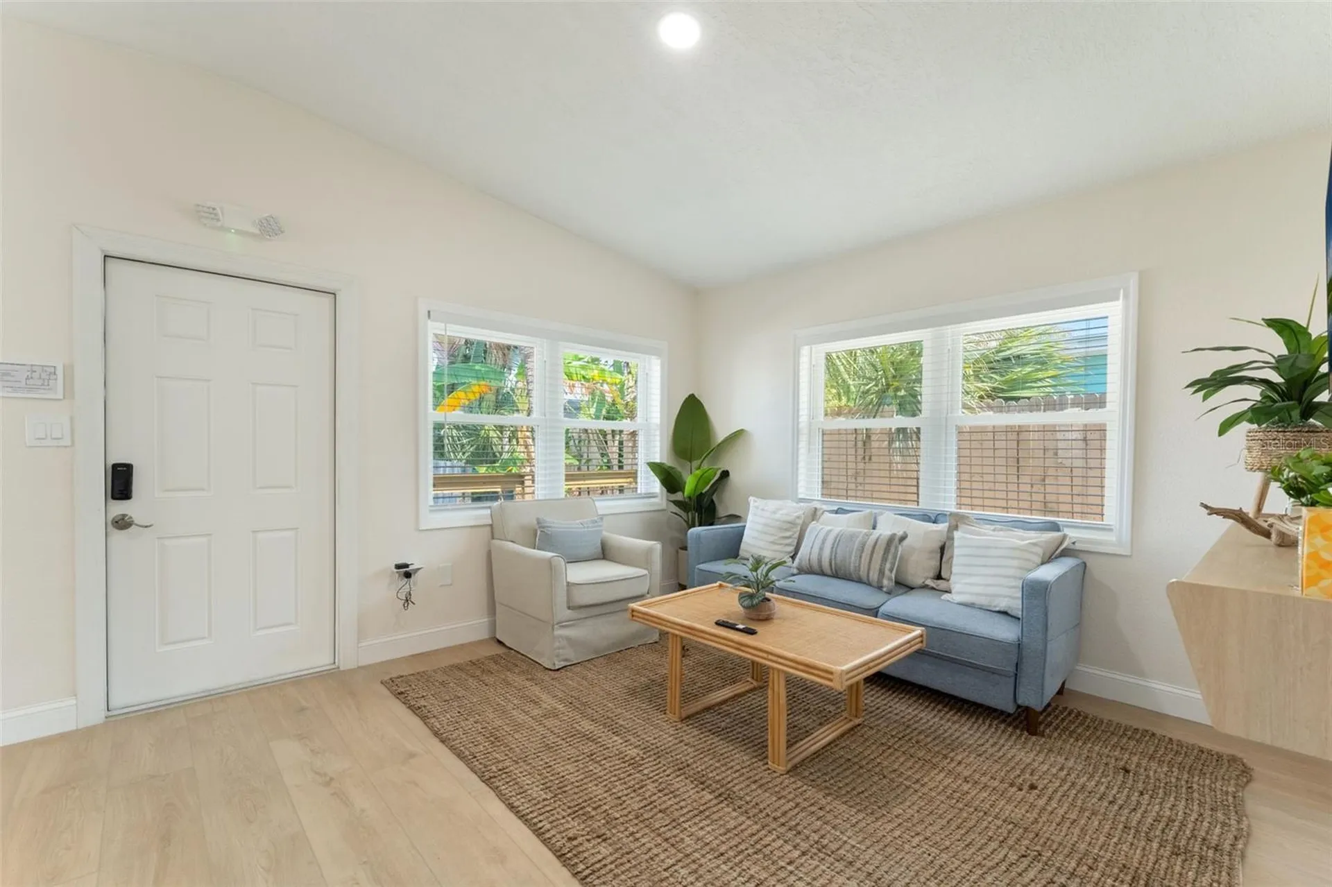 637 S Orlando Avenue Cocoa Beach FL 32931