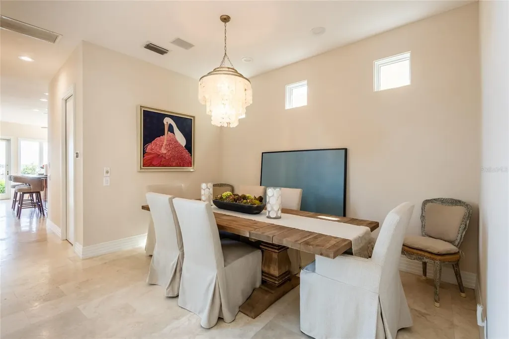 4703 Dolphin Cay Lane S St Petersburg FL 33711