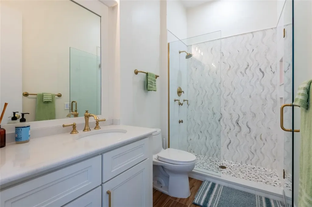 4703 Dolphin Cay Lane S St Petersburg FL 33711