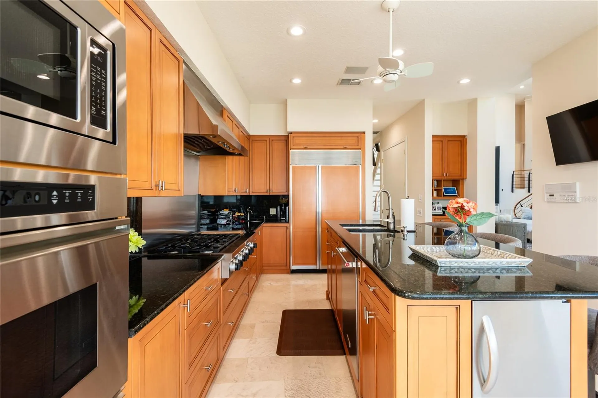 4703 Dolphin Cay Lane S St Petersburg FL 33711