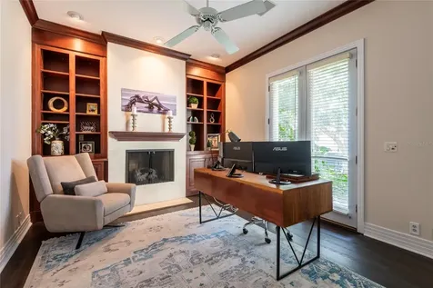 4703 Dolphin Cay Lane S St Petersburg FL 33711