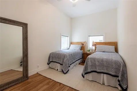 4703 Dolphin Cay Lane S St Petersburg FL 33711