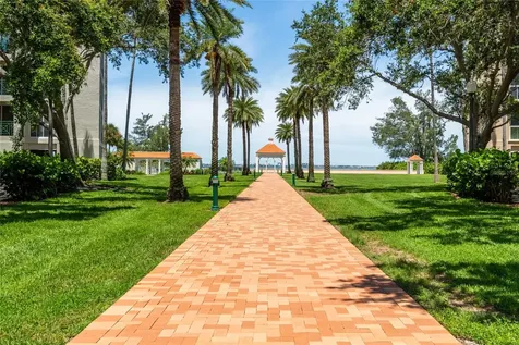 4703 Dolphin Cay Lane S St Petersburg FL 33711