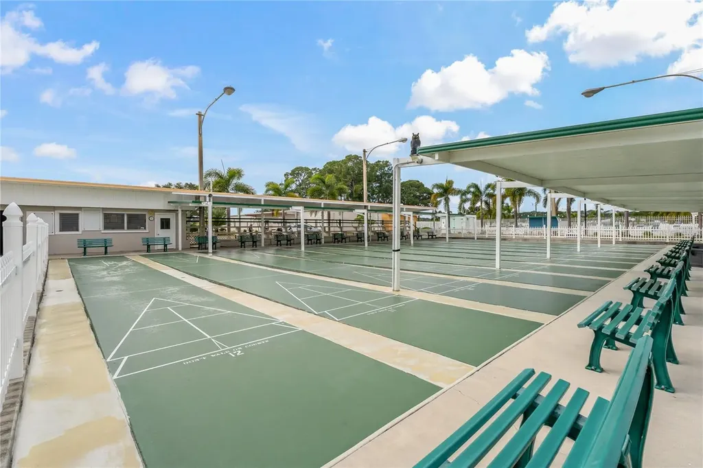 1825 Innisbrook Lane Sarasota FL 34234