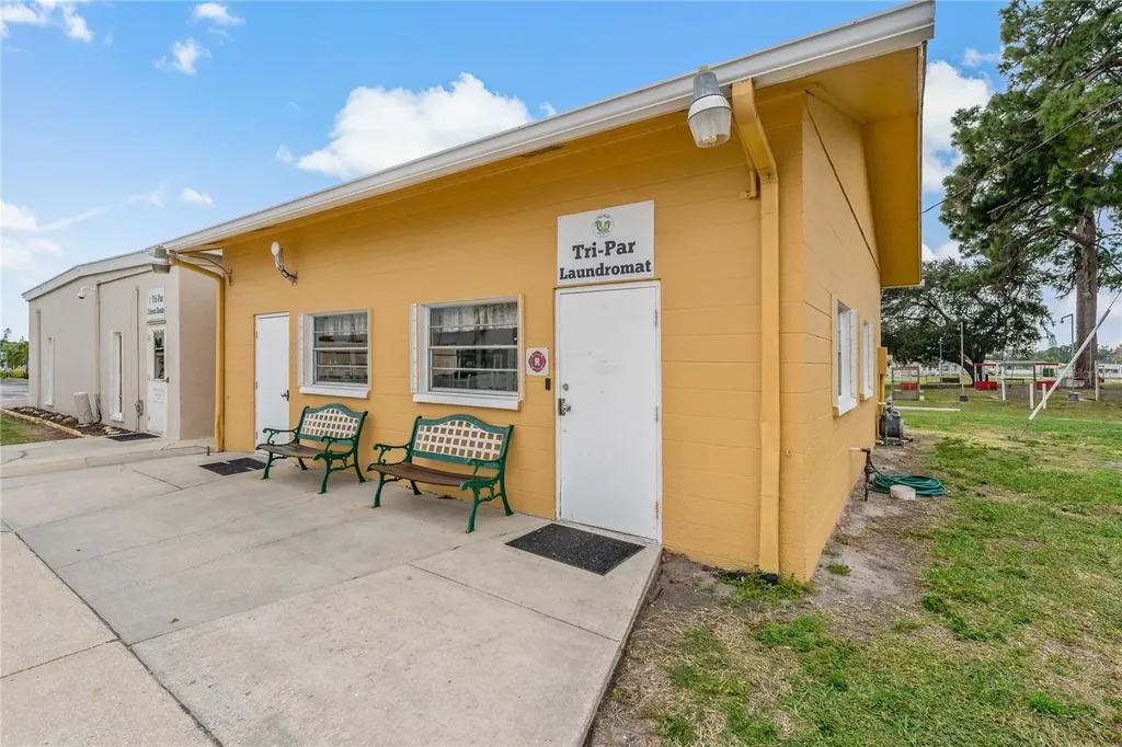 1825 Innisbrook Lane Sarasota FL 34234