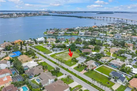255 Monte Cristo Boulevard St Petersburg FL 33715