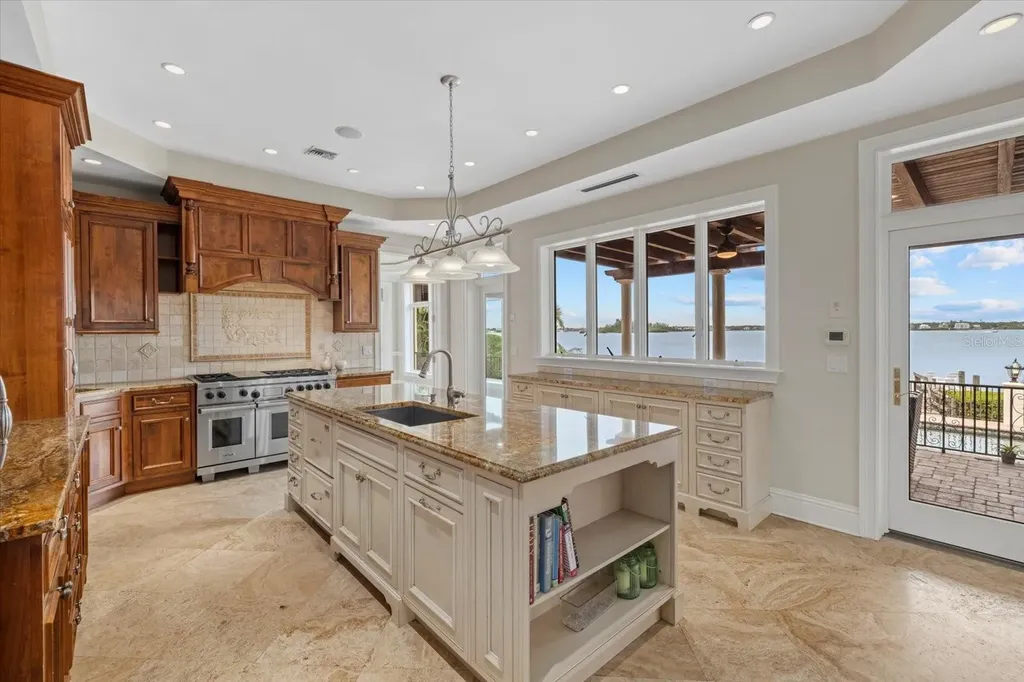 4315 Mangrove Place Sarasota FL 34242