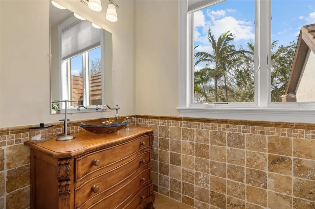 4315 Mangrove Place Sarasota FL 34242