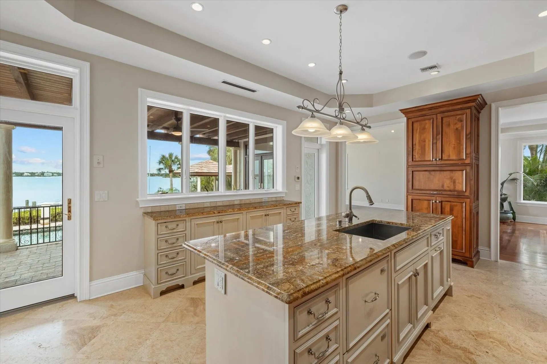 4315 Mangrove Place Sarasota FL 34242