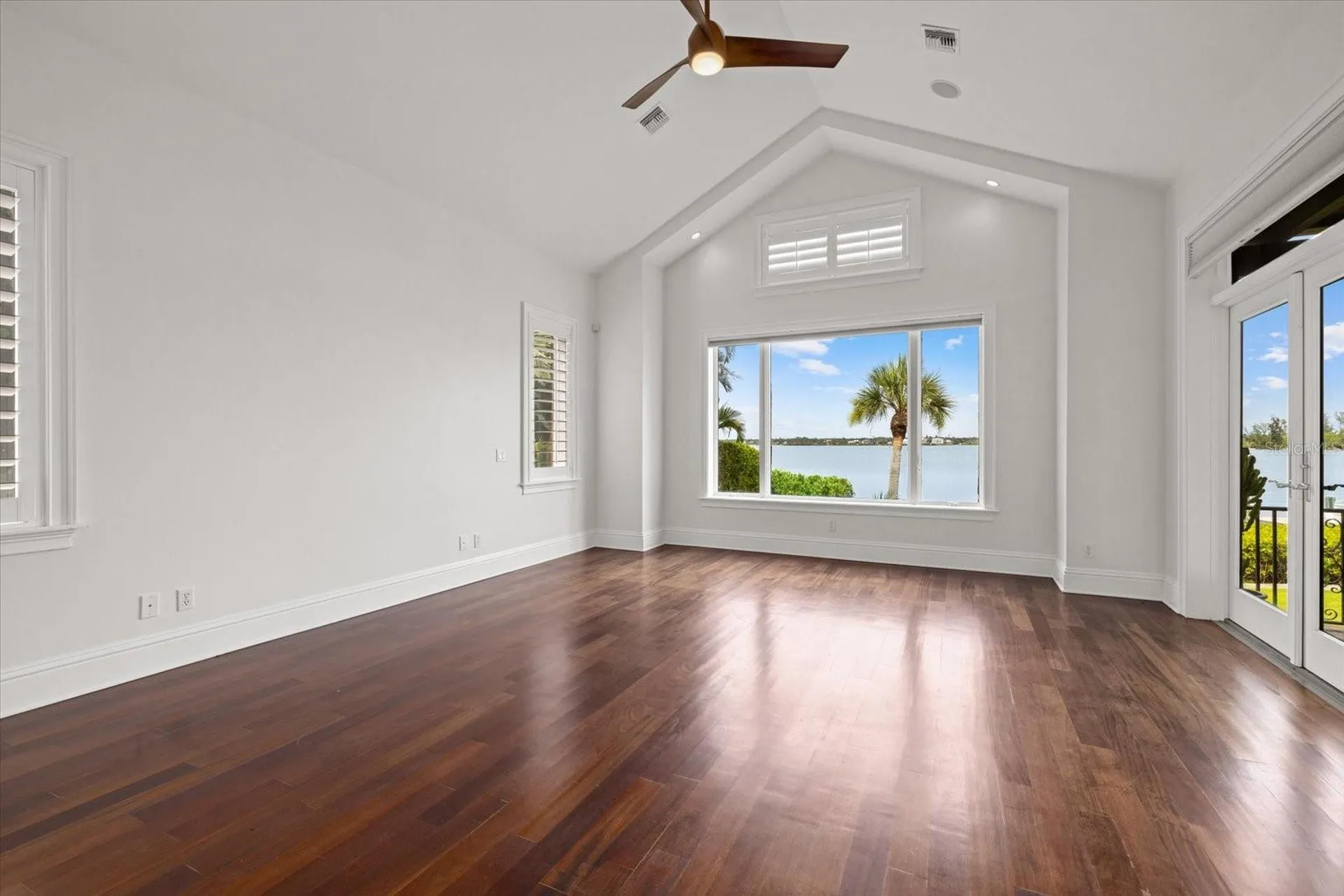 4315 Mangrove Place Sarasota FL 34242