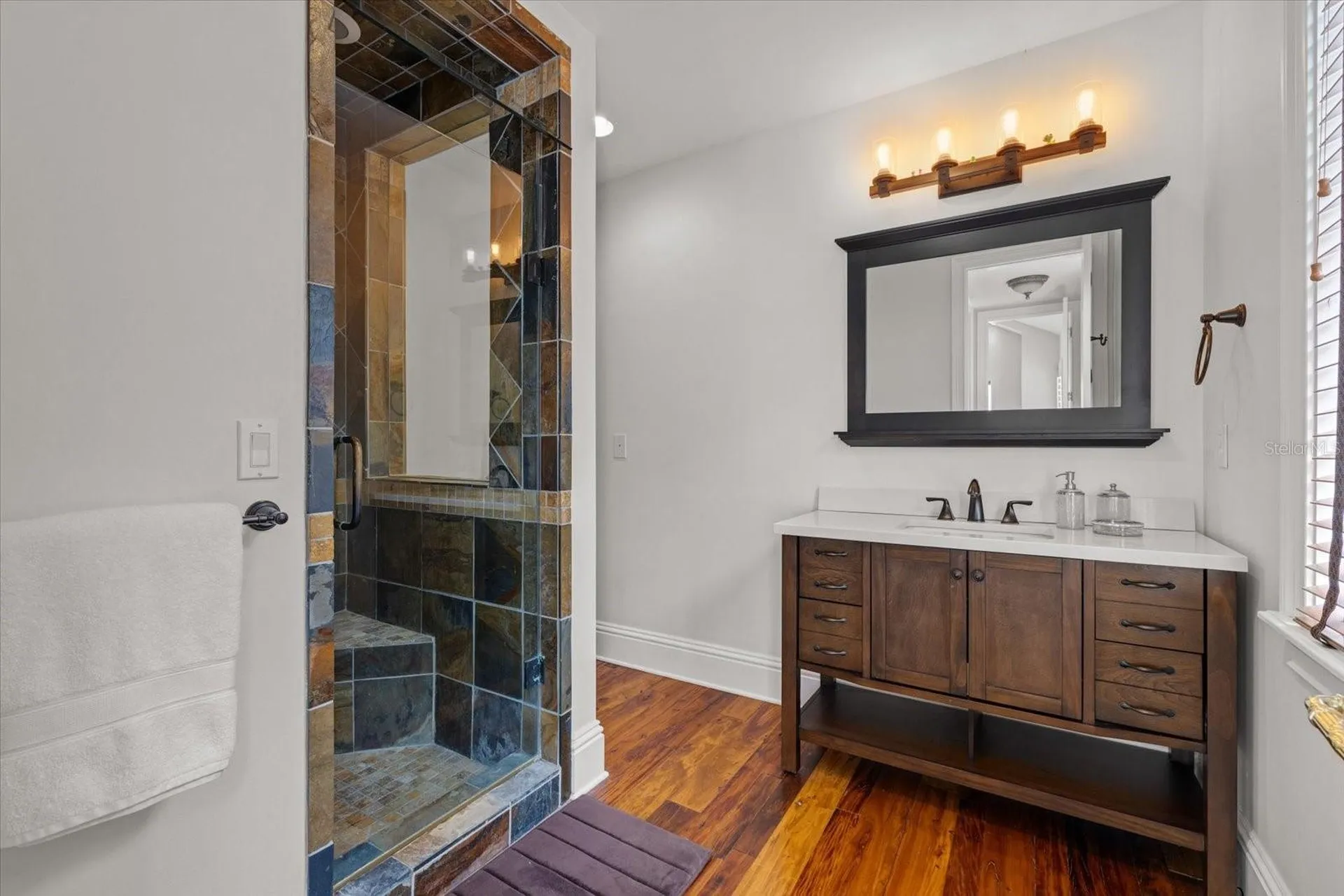 4315 Mangrove Place Sarasota FL 34242