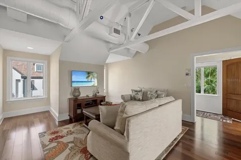 4315 Mangrove Place Sarasota FL 34242