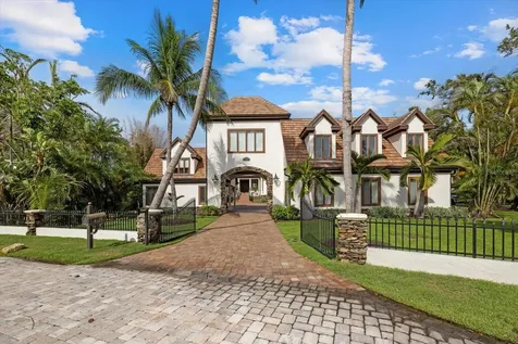 4315 Mangrove Place Sarasota FL 34242