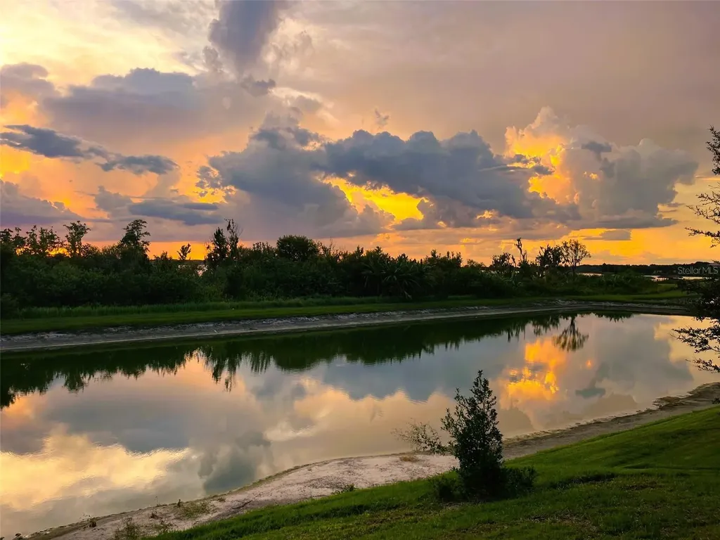 559 Waterfern Trail Drive Auburndale FL 33823