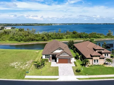 559 Waterfern Trail Drive Auburndale FL 33823