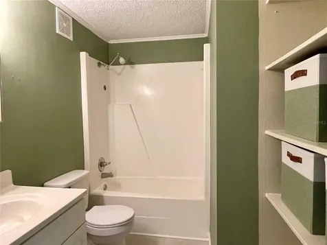 2490 SW 14th Drive Gainesville FL 32608
