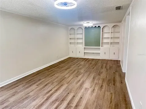2490 SW 14th Drive Gainesville FL 32608