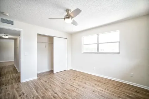 6062 22nd Avenue N St Petersburg FL 33710