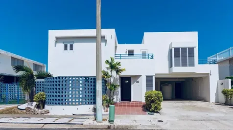 75 Fragata Guanica PR 00653