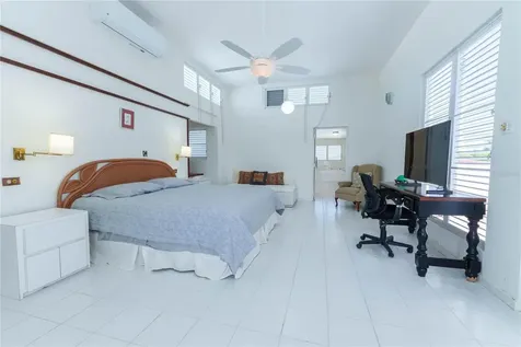 75 Fragata Guanica PR 00653