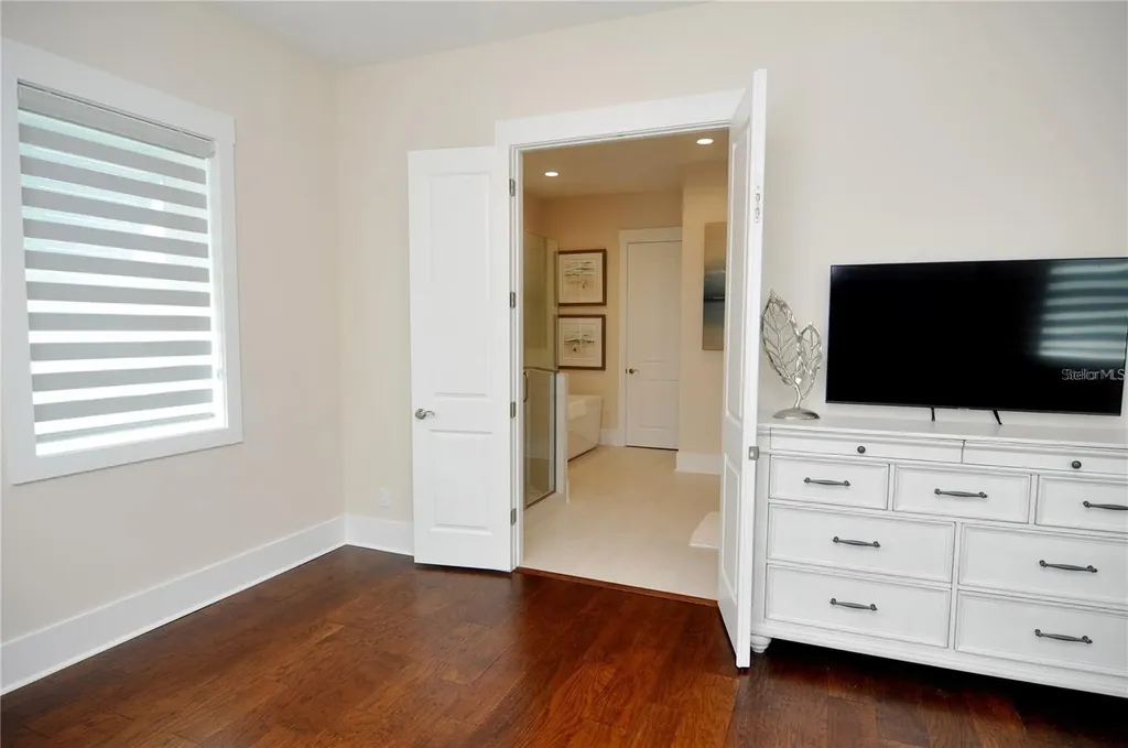 16 Outlook Way Dunedin FL 34698