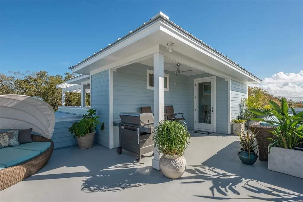 16 Outlook Way Dunedin FL 34698