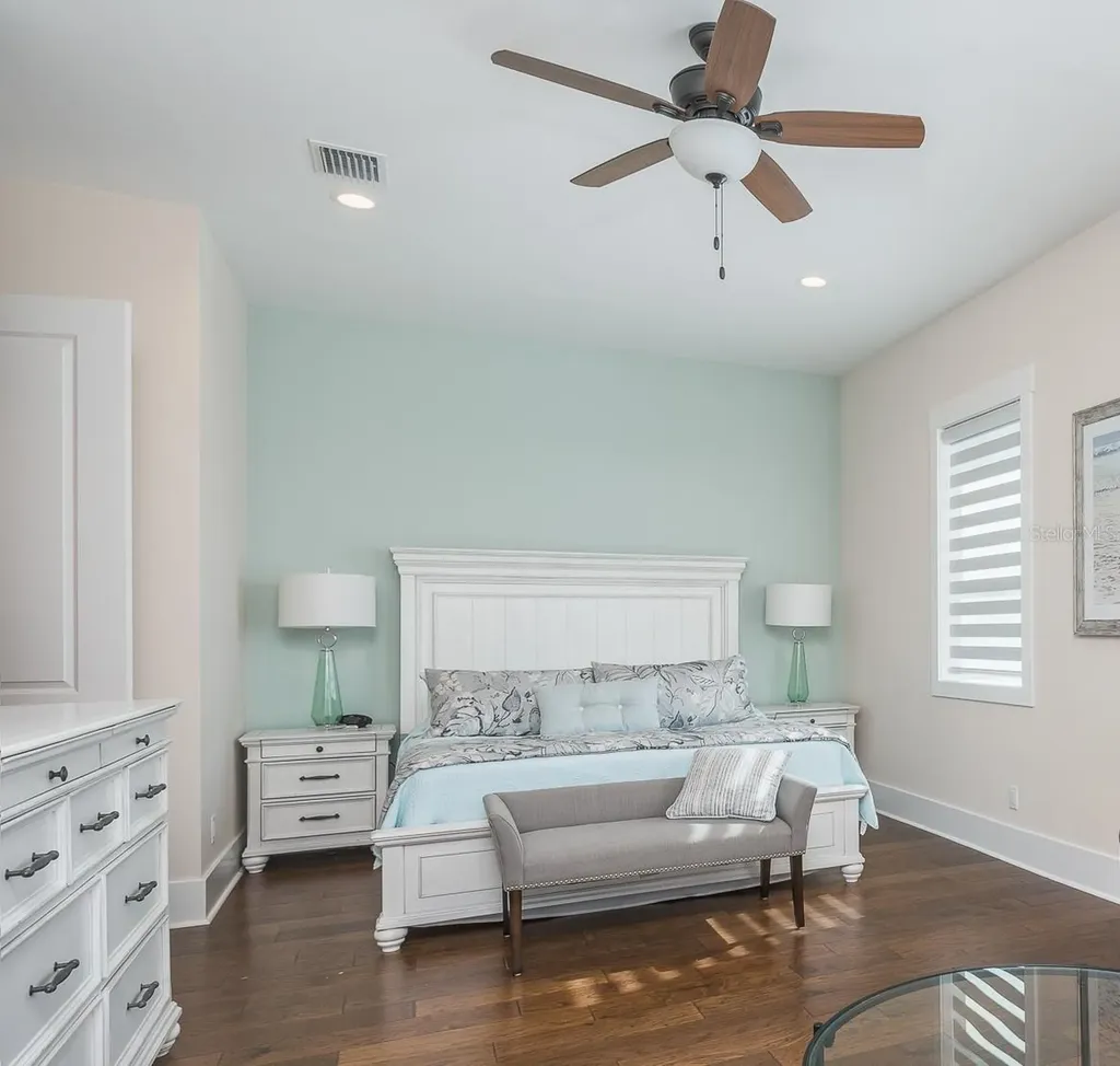 16 Outlook Way Dunedin FL 34698