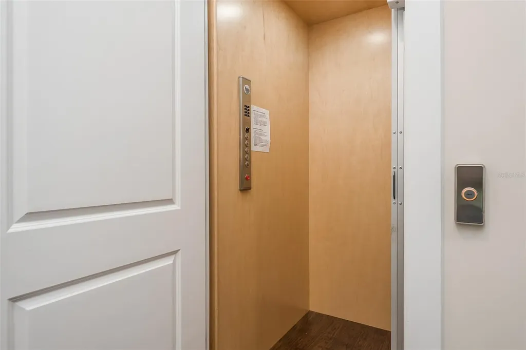 16 Outlook Way Dunedin FL 34698