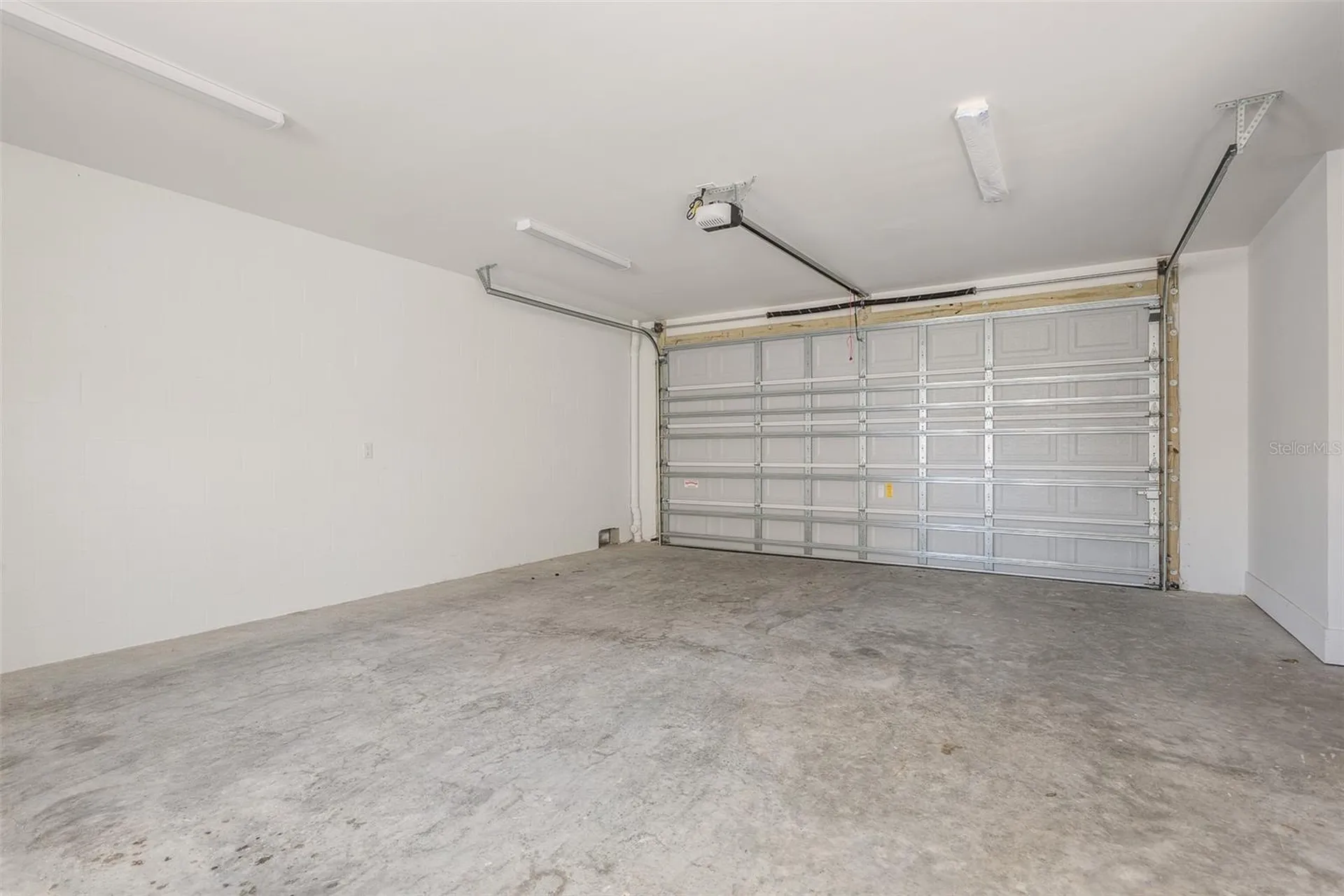 16 Outlook Way Dunedin FL 34698