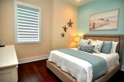 16 Outlook Way Dunedin FL 34698