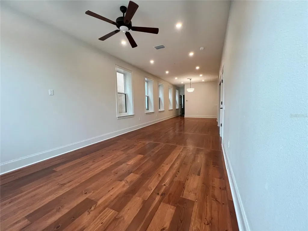 244 E Park Avenue Lake Wales FL 33853