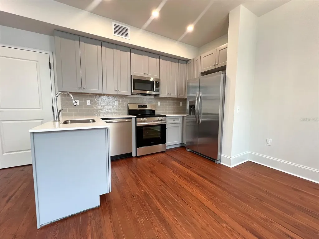 244 E Park Avenue Lake Wales FL 33853