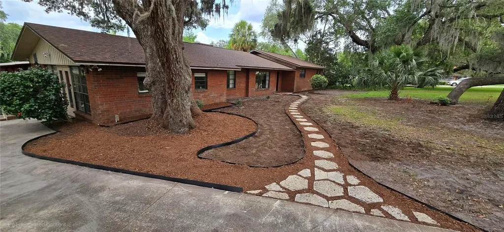 5309 County Road 114d Wildwood FL 34785