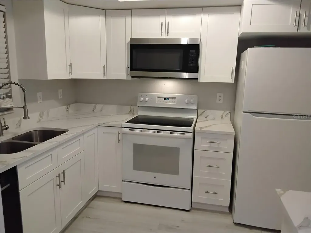1100 E Bay Drive Largo FL 33770