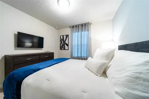 2422 Dubai Street Kissimmee FL 34747