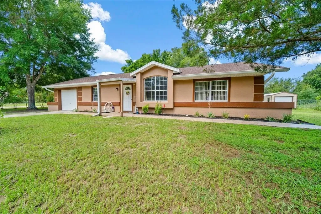 10390 SW 139th Court Dunnellon FL 34432